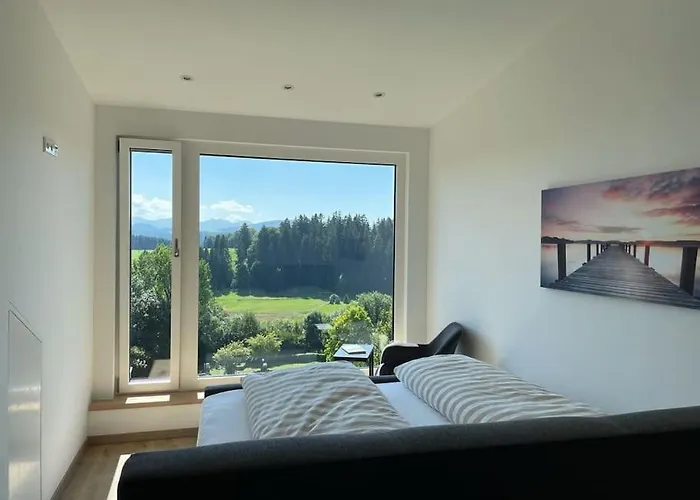 Traumhafter Bergblick Im Allgaeuer Luftkurort